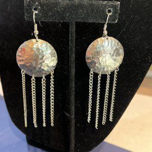 SILVER TONED HAMMERED METAL CHAIN DANGLE EARRINGS 4” LONG